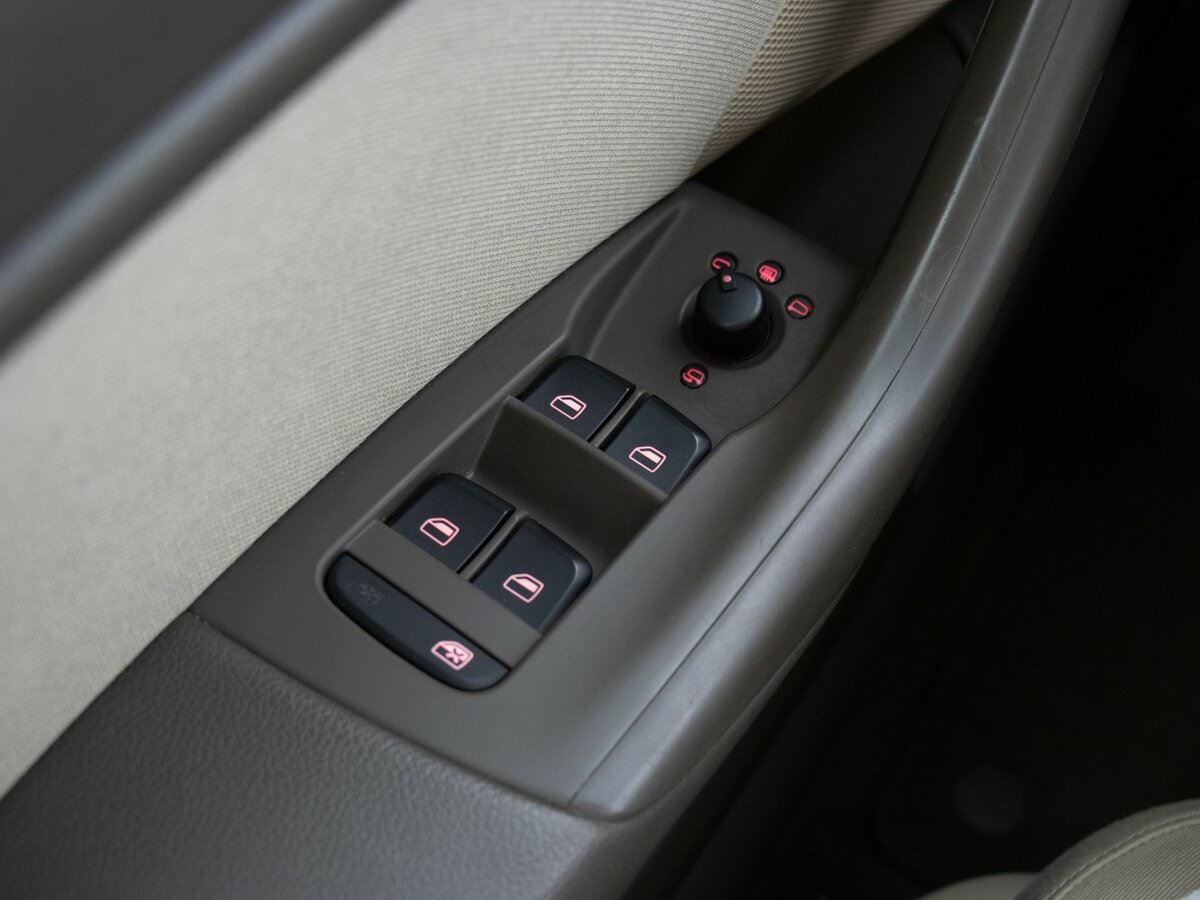 Купить Audi Q3, 2013, 209 348 км.. Фото: #14