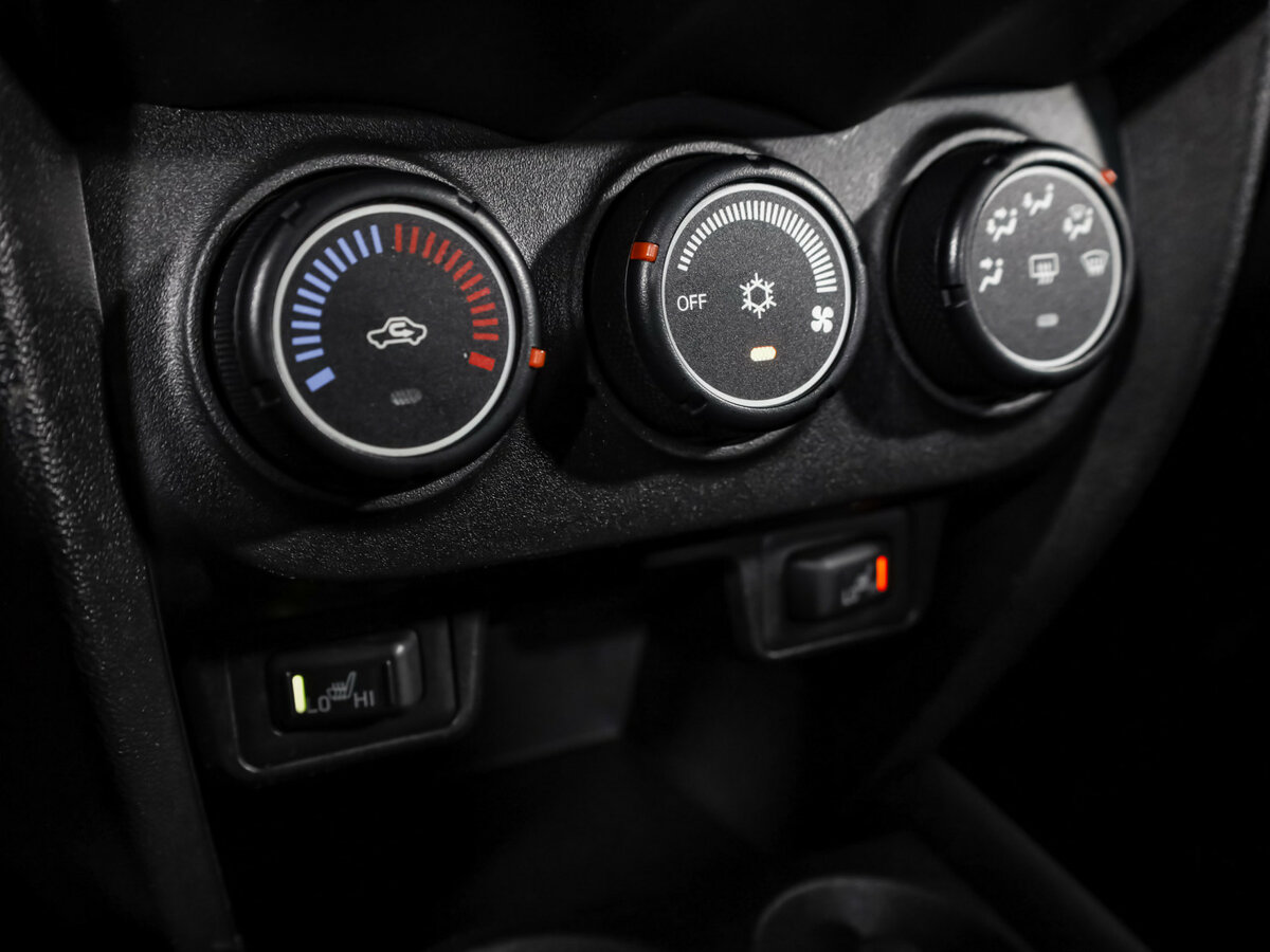 Купить Митсубиши АС-Икс, 2014, 77 829 км.. Фото: #12