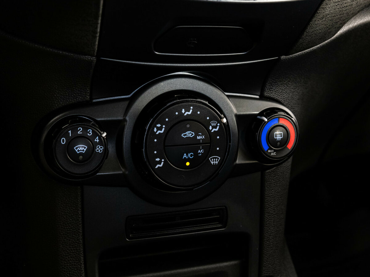 Купить Форд Фиеста, 2016, 85 502 км.. Фото: #10