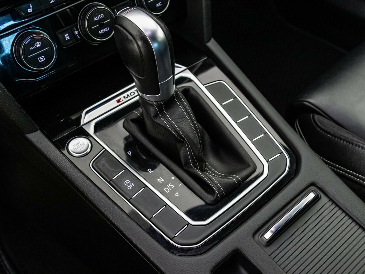 Купить Volkswagen Passat, 2018, 153 110 км.. Фото: #18