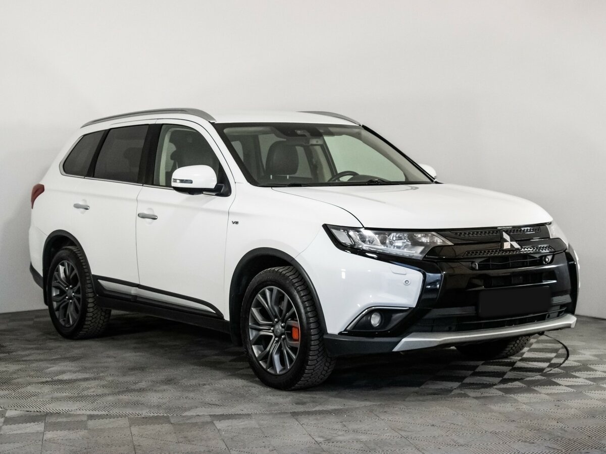 Купить Mitsubishi Outlander, 2017, 191 296 км.. Фото: #2