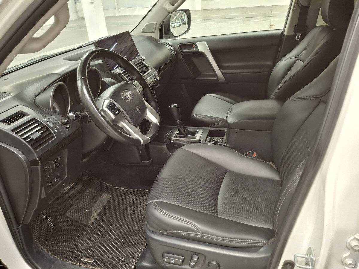 Купить Toyota Land Cruiser Prado, 2014, 215 161 км.. Фото: #12