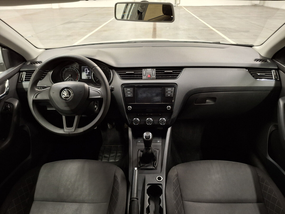 Купить Шкода Октавия, 2018, 227 203 км.. Фото: #13