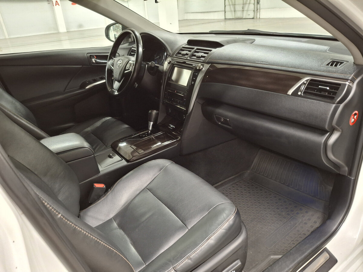 Купить Тойота Камри, 2015, 192 185 км.. Фото: #10