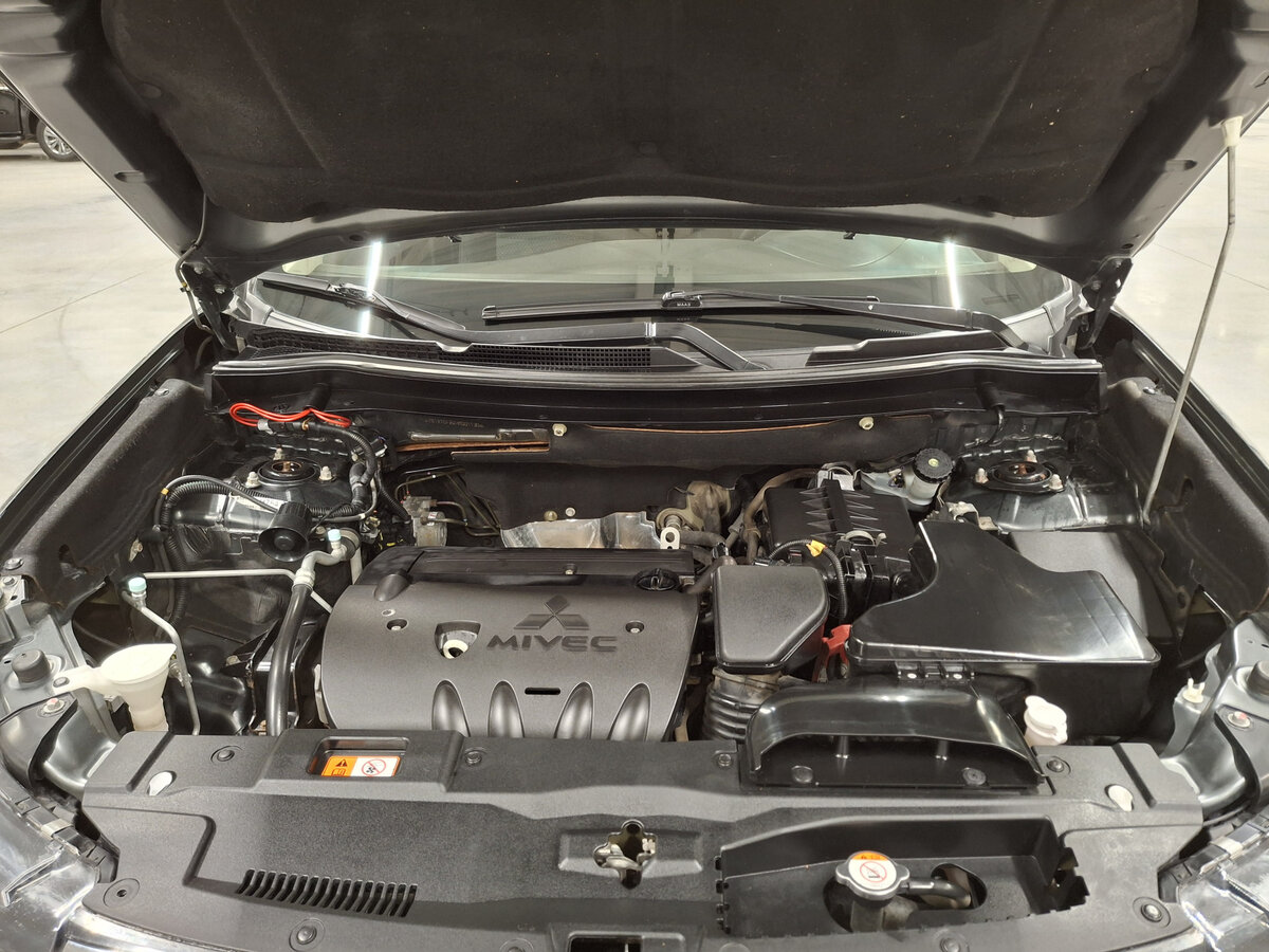 Купить Митсубиши Оутлэндер, 2015, 174 713 км.. Фото: #8