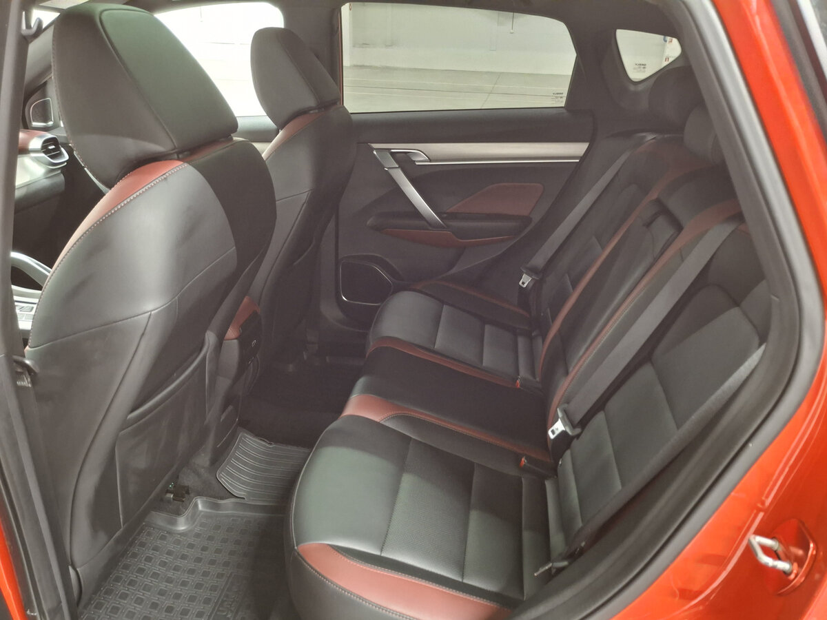 Купить Джили Кулрэй, 2020, 54 194 км.. Фото: #11