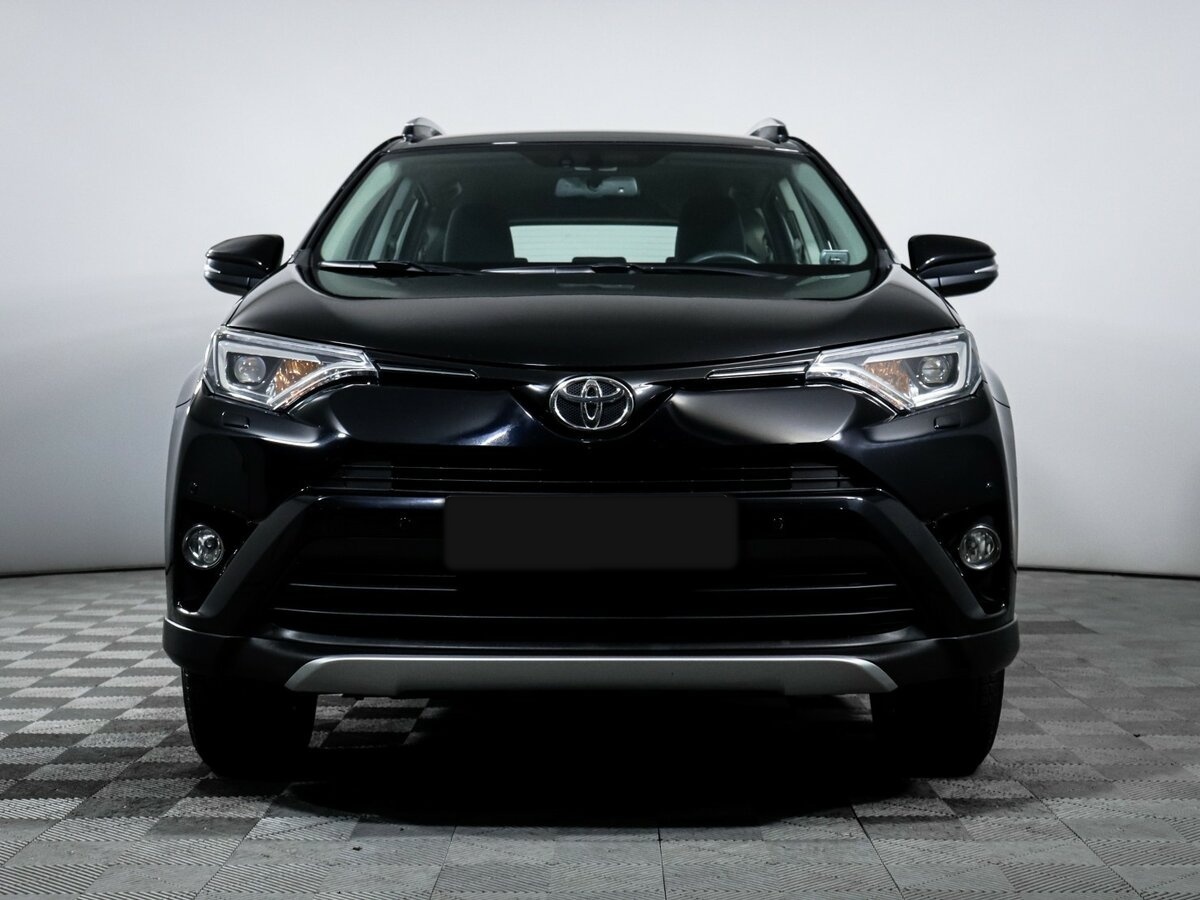Купить Toyota RAV4, 2018, 88 353 км.. Фото: #1