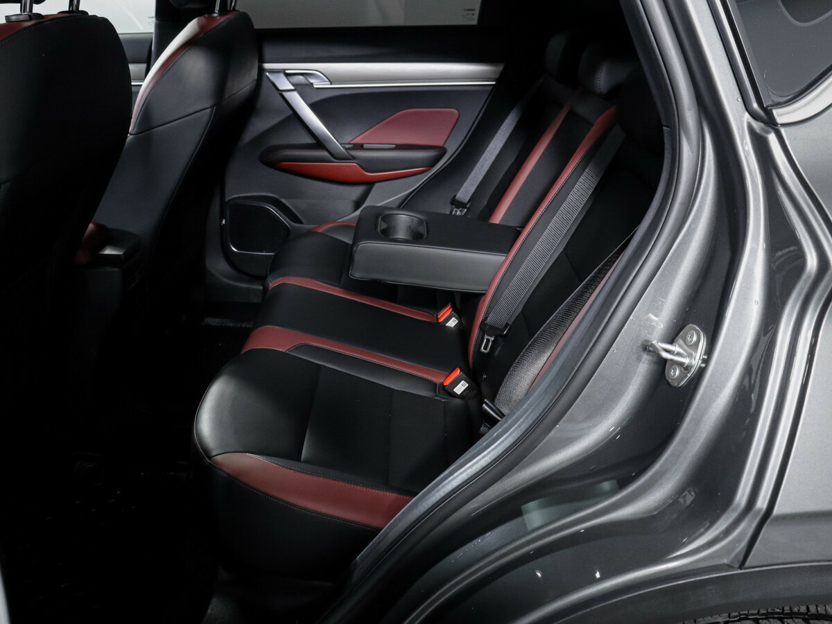 Купить Geely Coolray, 2023, 22 700 км.. Фото: #9