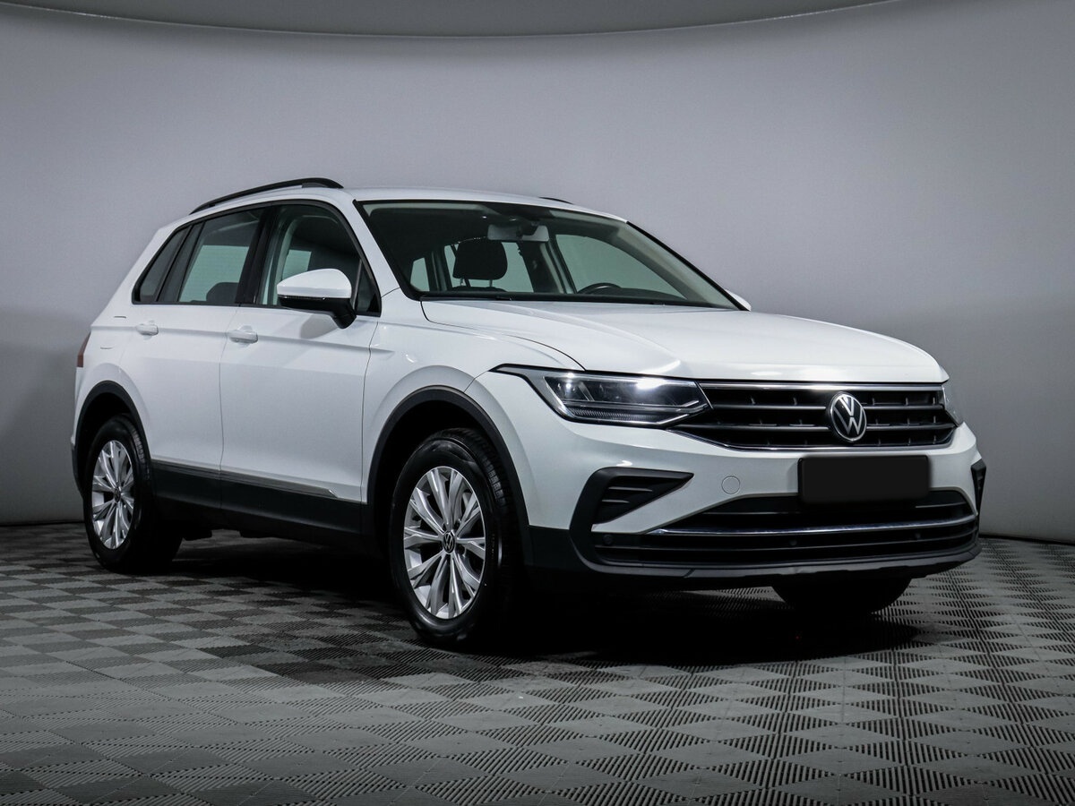 Купить Volkswagen Tiguan, 2020, 57 375 км.. Фото: #2