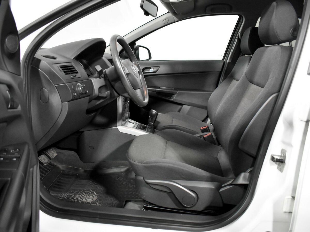 Купить Опель Астра, 2013, 65 500 км.. Фото: #8