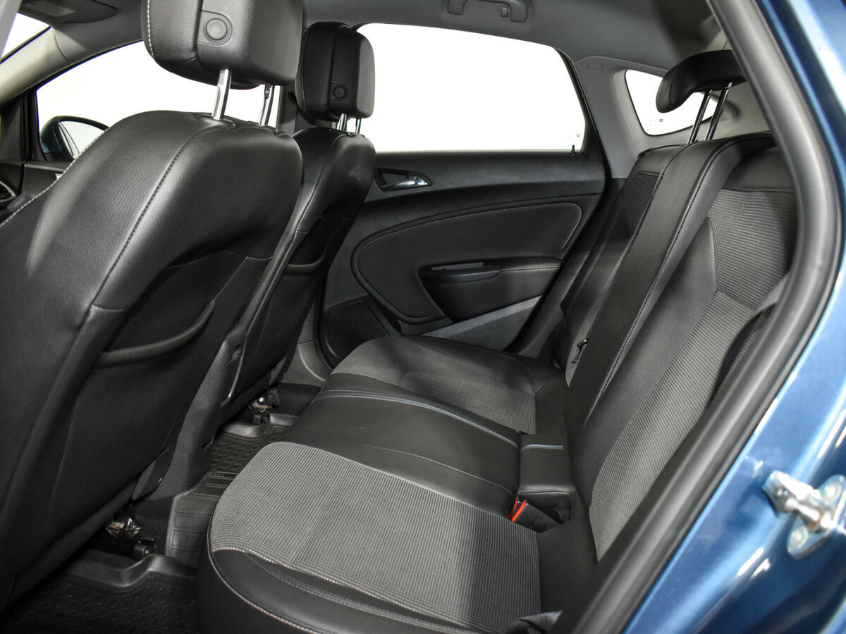 Купить Опель Астра, 2013, 210 797 км.. Фото: #8