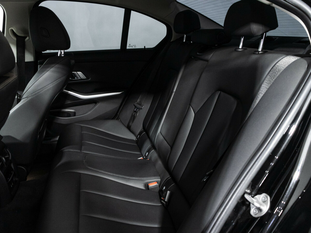 Купить BMW 3 серии, 2020, 111 099 км.. Фото: #9