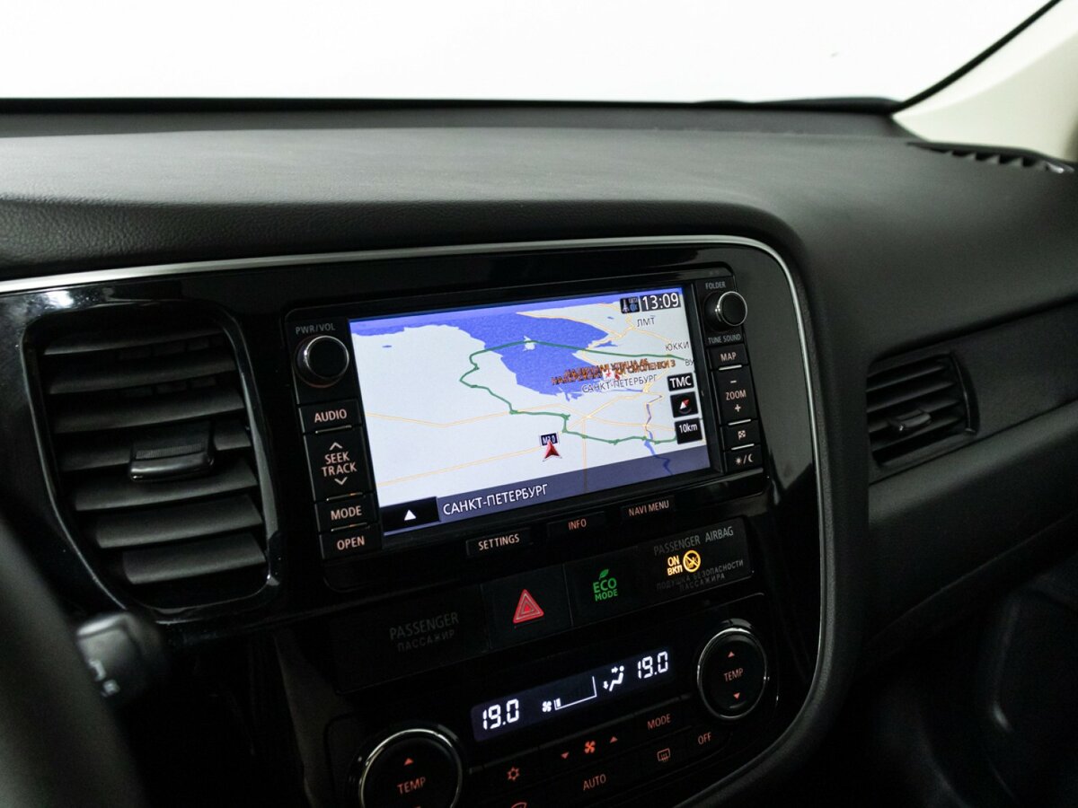 Купить Митсубиши Оутлэндер, 2014, 175 868 км.. Фото: #15