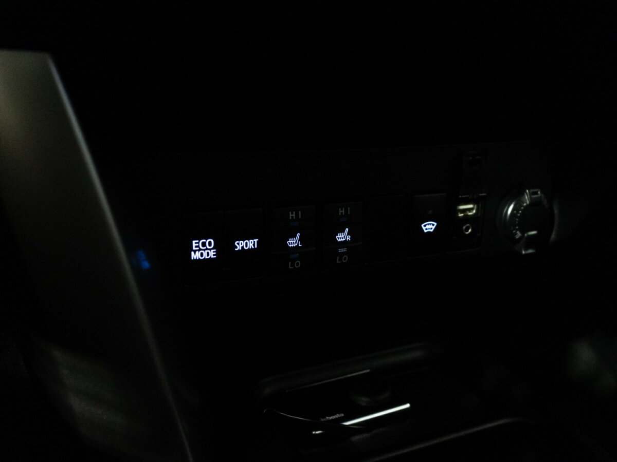 Купить Toyota RAV4, 2016, 66 702 км.. Фото: #15