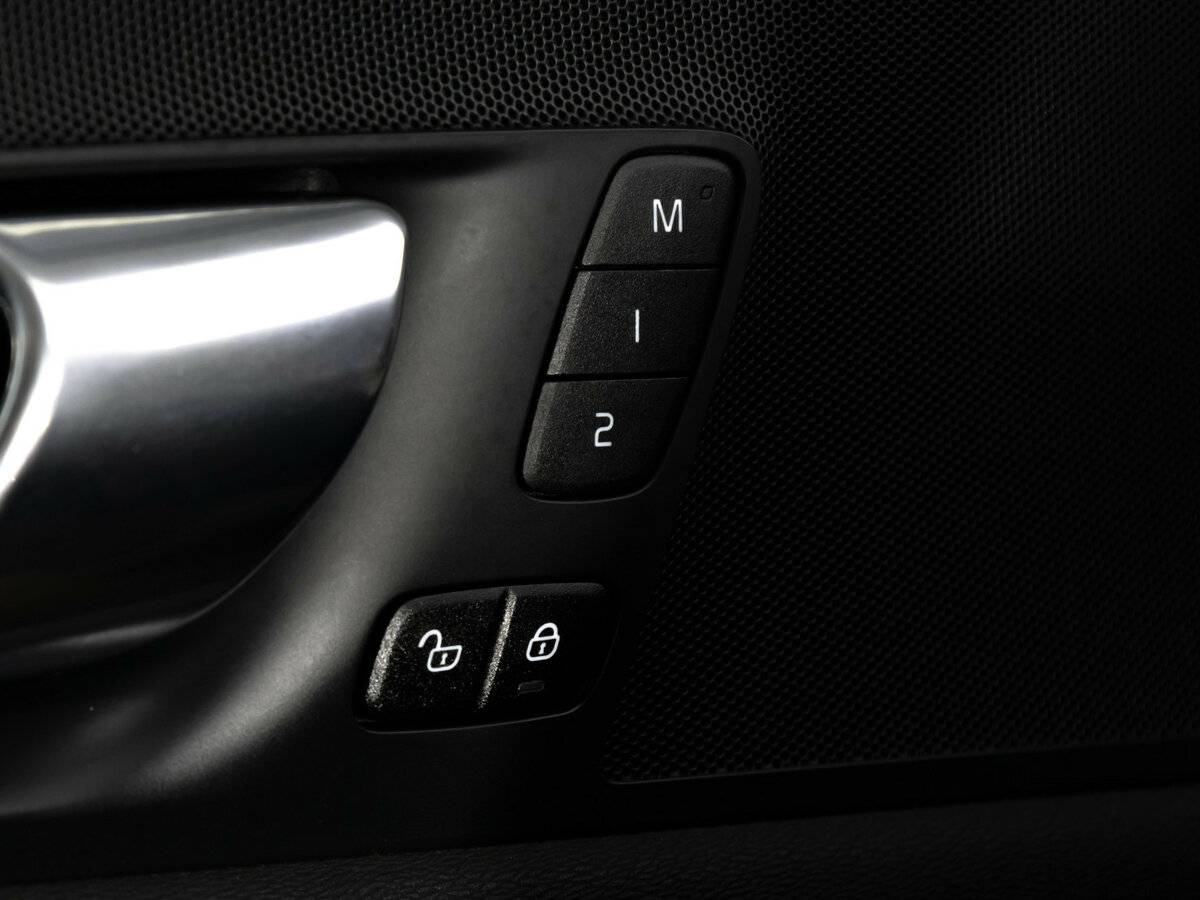 Купить Volvo XC60, 2019, 145 580 км.. Фото: #14