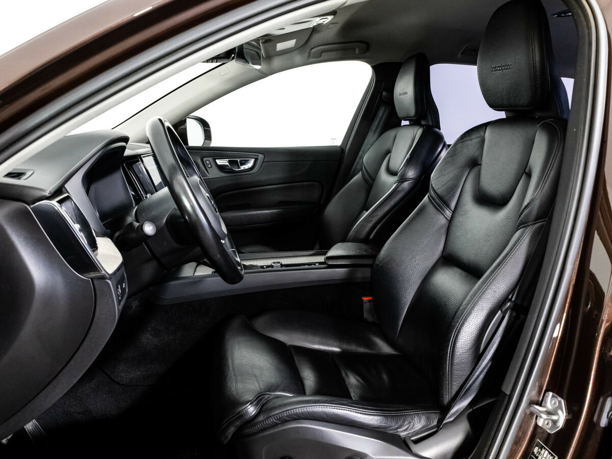 Купить Volvo XC60, 2019, 145 580 км.. Фото: #15