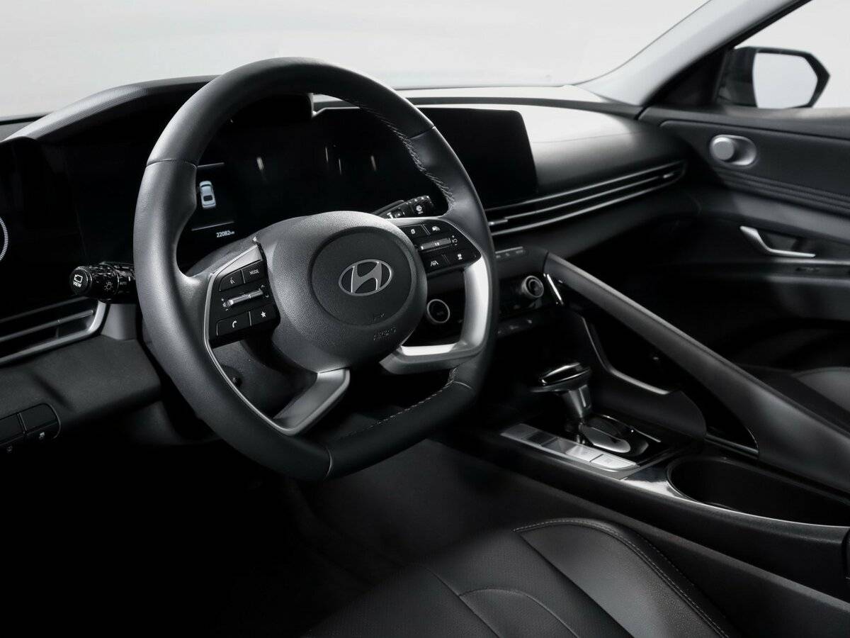 Купить Hyundai Elantra, 2023, 22 004 км.. Фото: #10