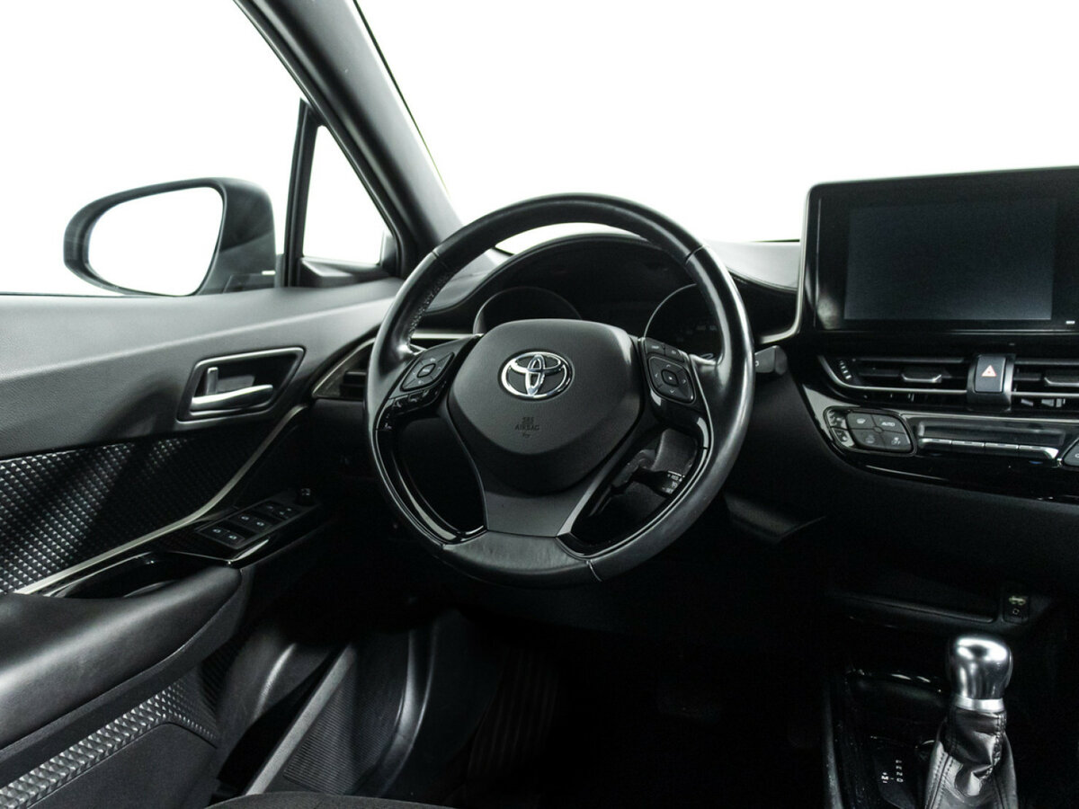Купить Toyota C-HR, 2018, 56 505 км.. Фото: #17