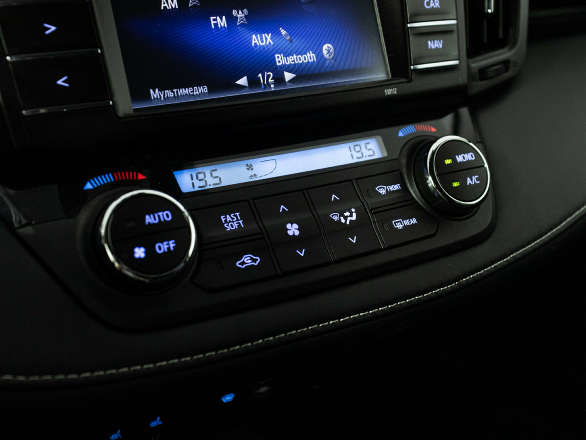 Купить Toyota RAV4, 2015, 76 266 км.. Фото: #14