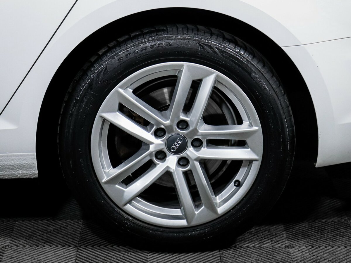 Купить Audi A4, 2019, 56 955 км.. Фото: #14