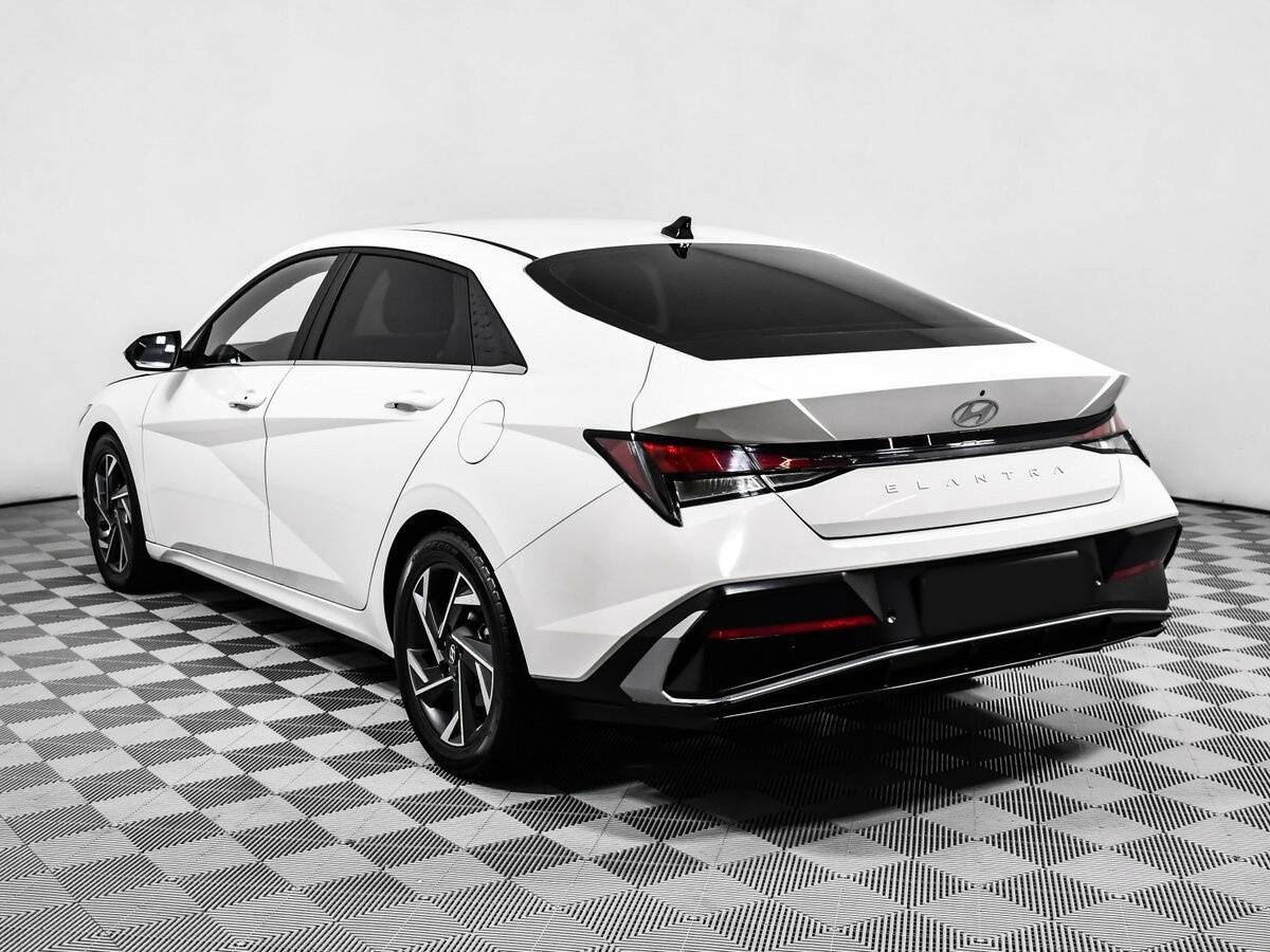 Купить Hyundai Elantra, 2023, 57 075 км.. Фото: #6
