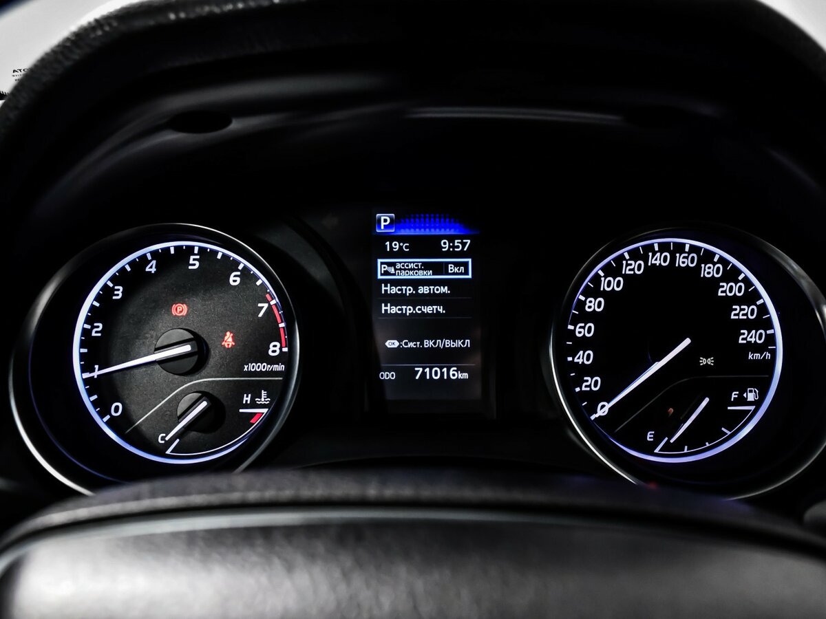 Купить Toyota Camry, 2021, 70 747 км.. Фото: #8