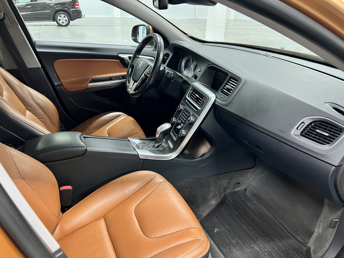 Купить Вольво С60, 2012, 172 631 км.. Фото: #10