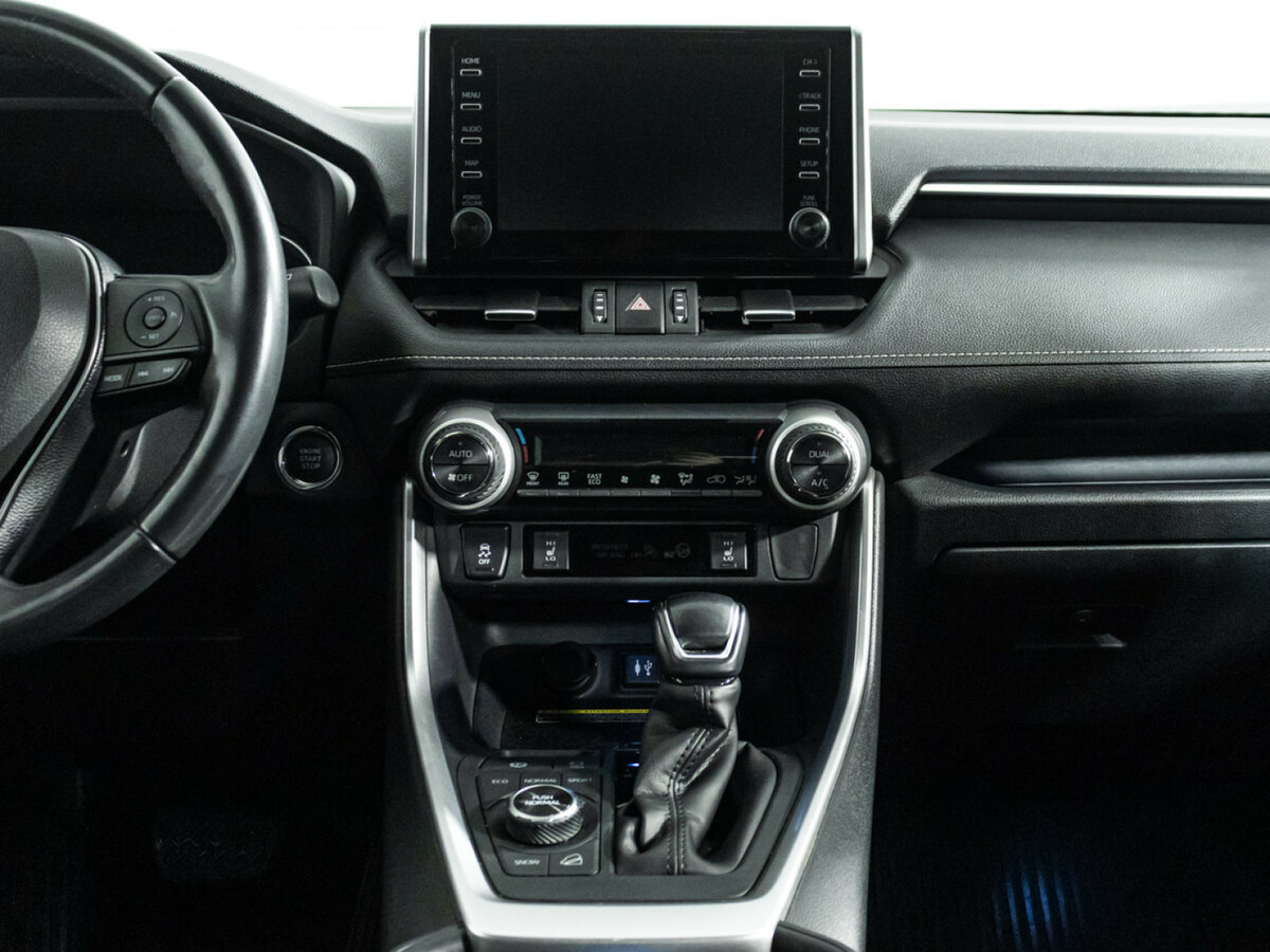 Купить Toyota RAV4, 2019, 50 710 км.. Фото: #13