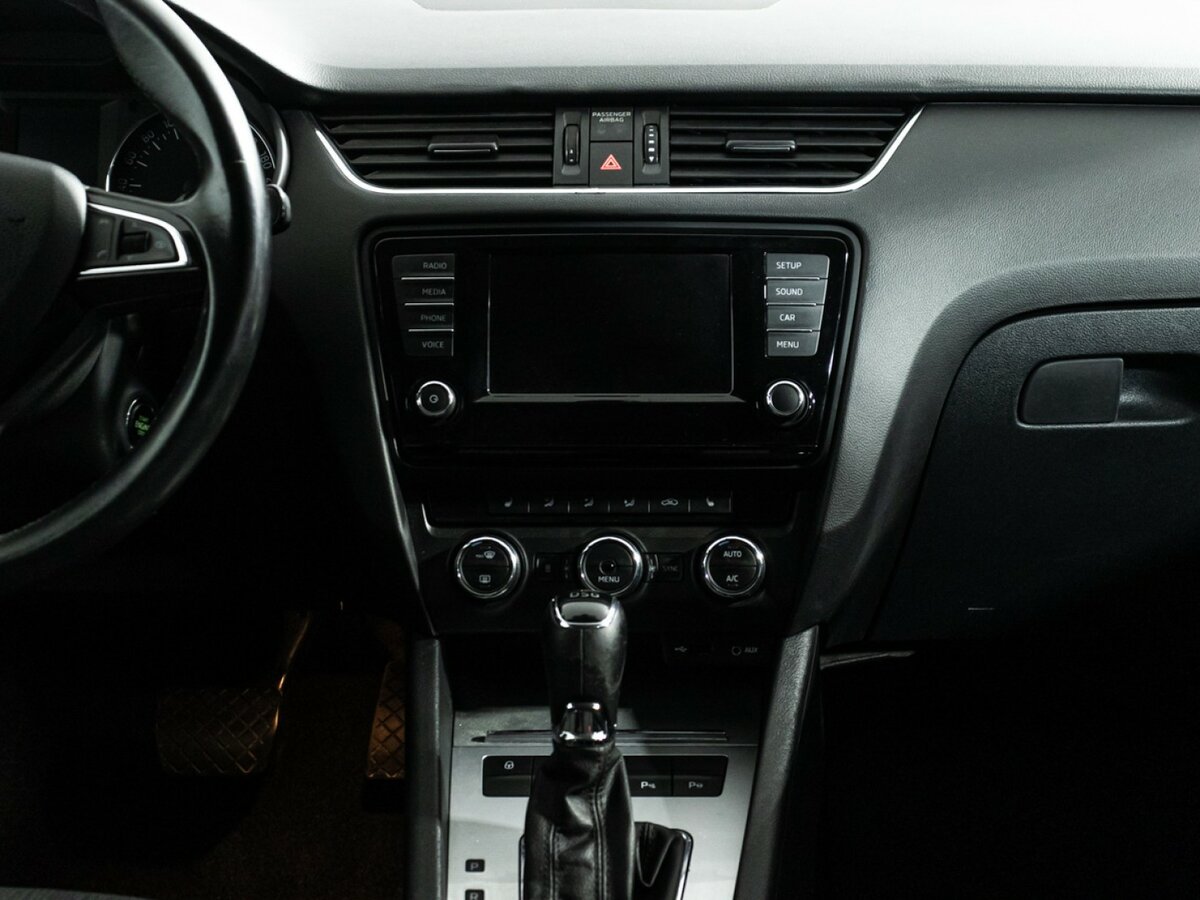 Купить Шкода Октавия, 2015, 194 034 км.. Фото: #11