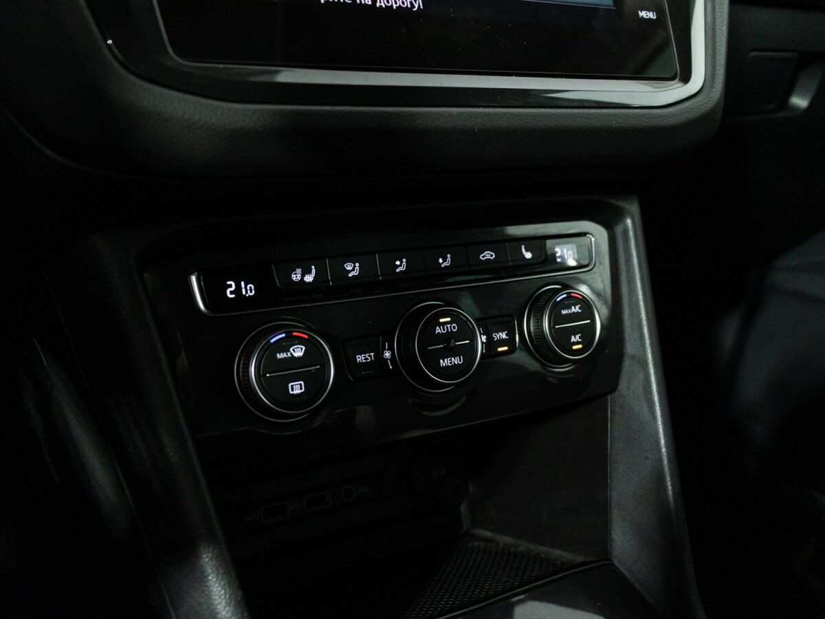 Купить Volkswagen Tiguan, 2019, 150 653 км.. Фото: #13