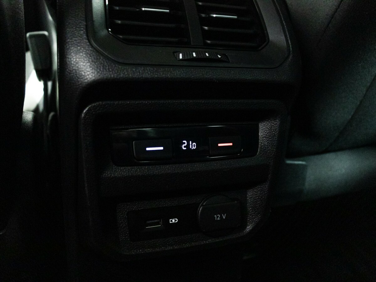 Купить Volkswagen Tiguan, 2019, 150 653 км.. Фото: #17