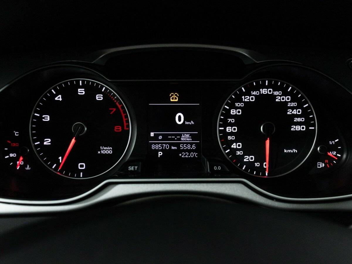 Купить Audi A4, 2015, 88 567 км.. Фото: #11