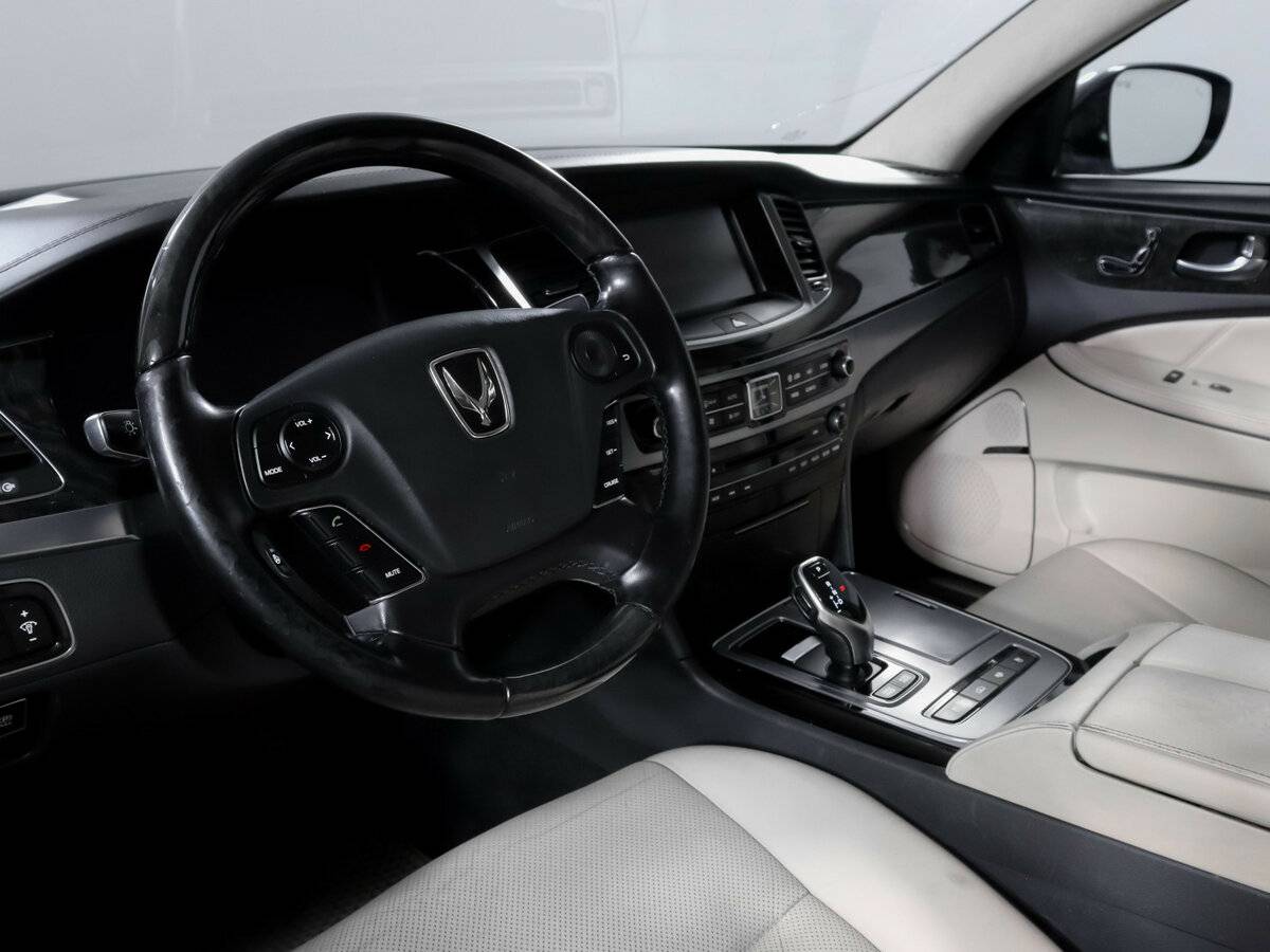 Купить Hyundai Equus, 2013, 137 887 км.. Фото: #13