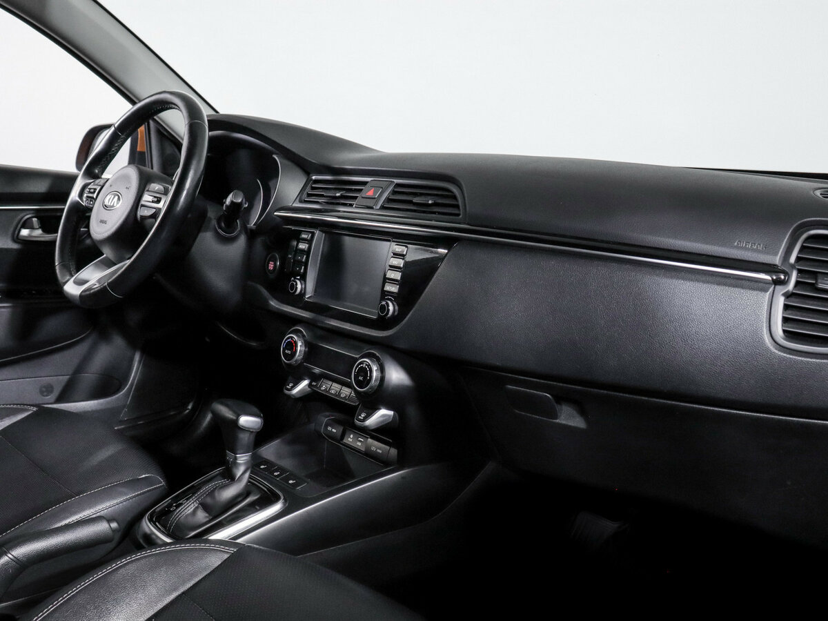 Купить Kia Rio, 2017, 100 879 км.. Фото: #6