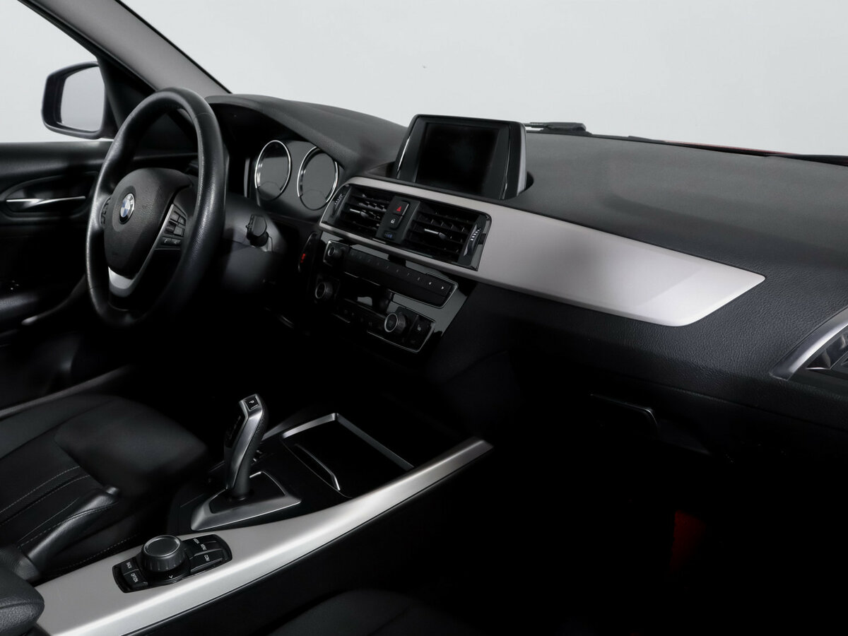 Купить BMW 1 серии, 2018, 100 500 км.. Фото: #8