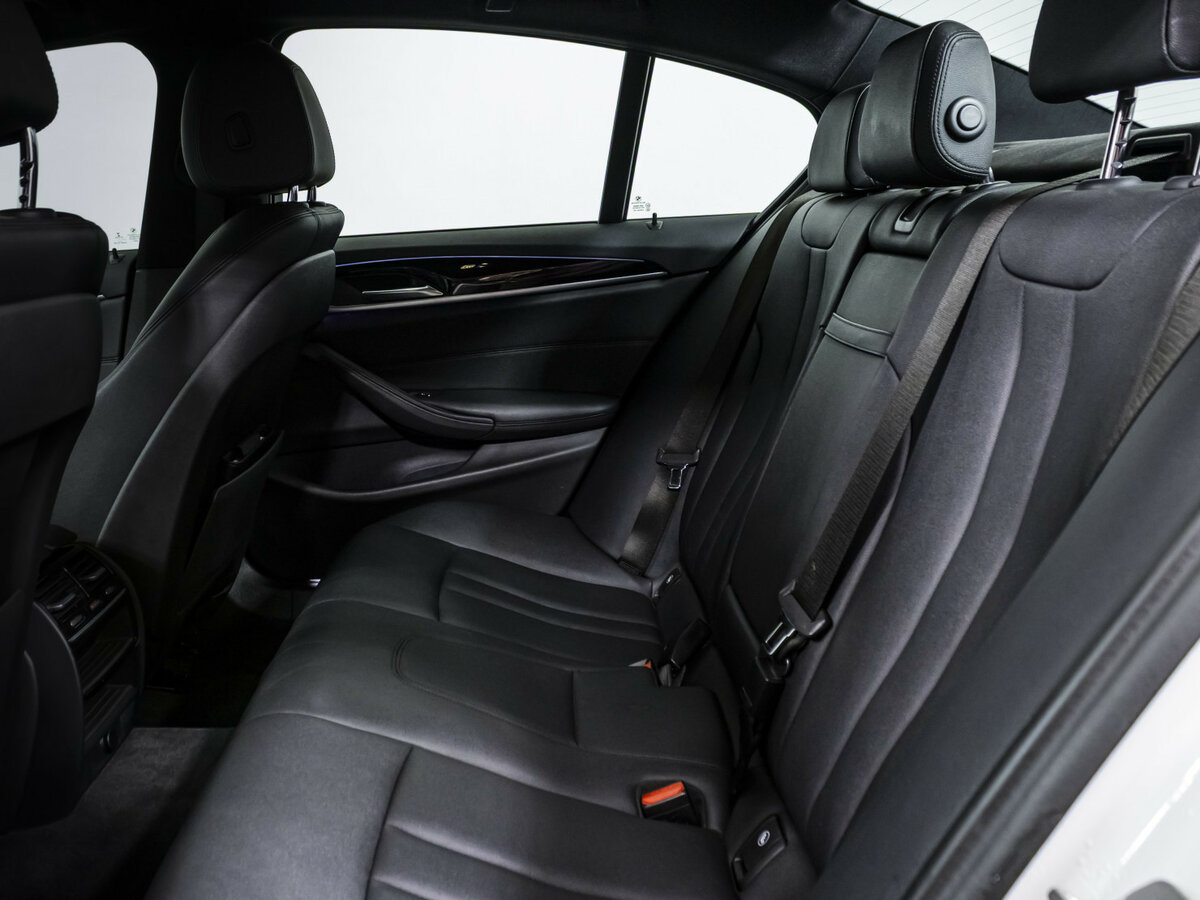 Купить BMW 5 серии, 2017, 122 000 км.. Фото: #11