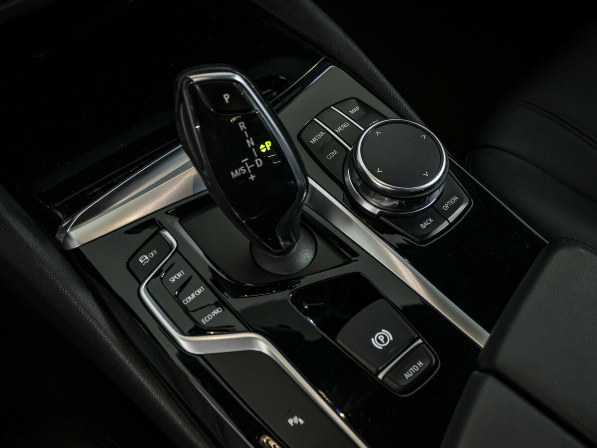 Купить BMW 5 серии, 2017, 122 000 км.. Фото: #13