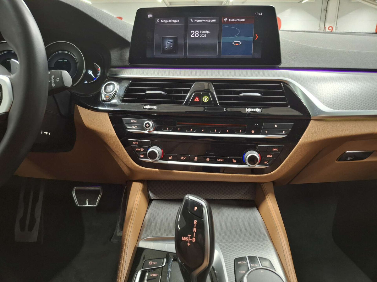 Купить BMW 5 серии, 2018, 139 205 км.. Фото: #14