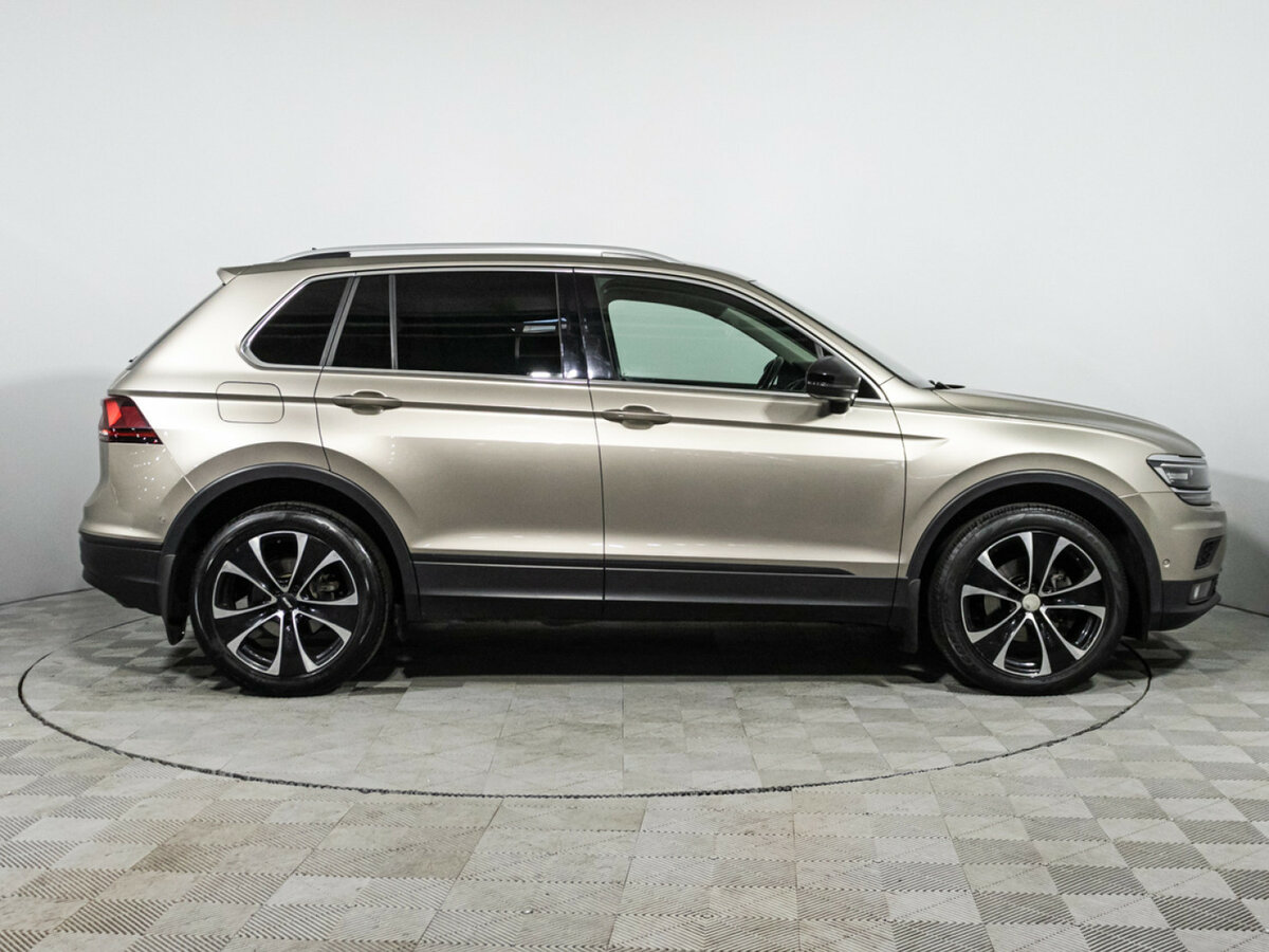 Купить Volkswagen Tiguan, 2019, 106 837 км.. Фото: #3
