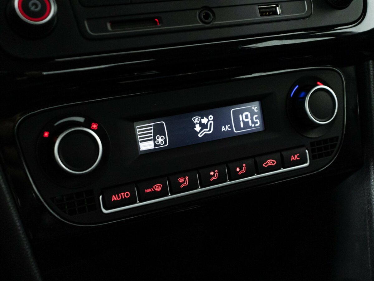 Купить Volkswagen Polo, 2017, 93 974 км.. Фото: #14