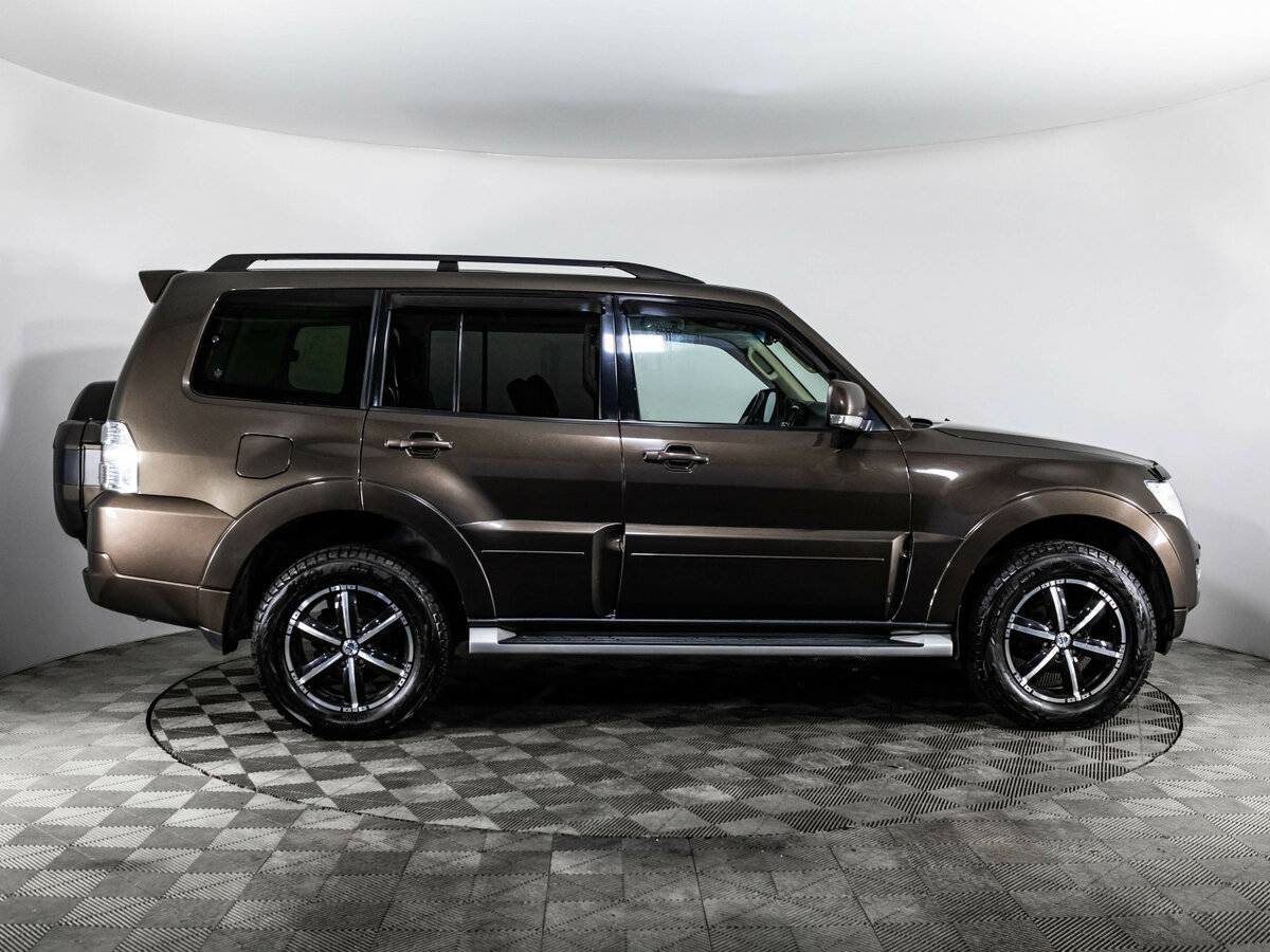 Купить Mitsubishi Pajero, 2017, 110 534 км.. Фото: #4