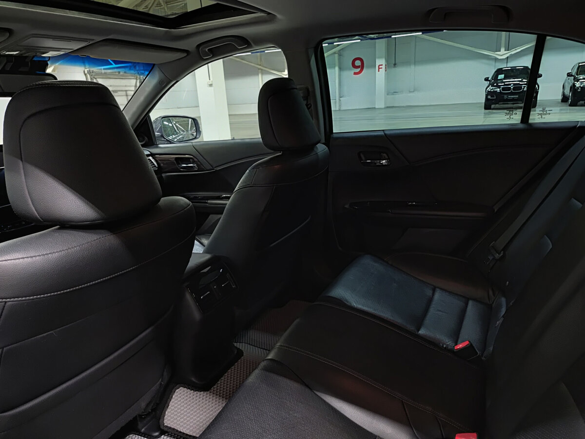 Купить Honda Accord, 2016, 177 215 км.. Фото: #11