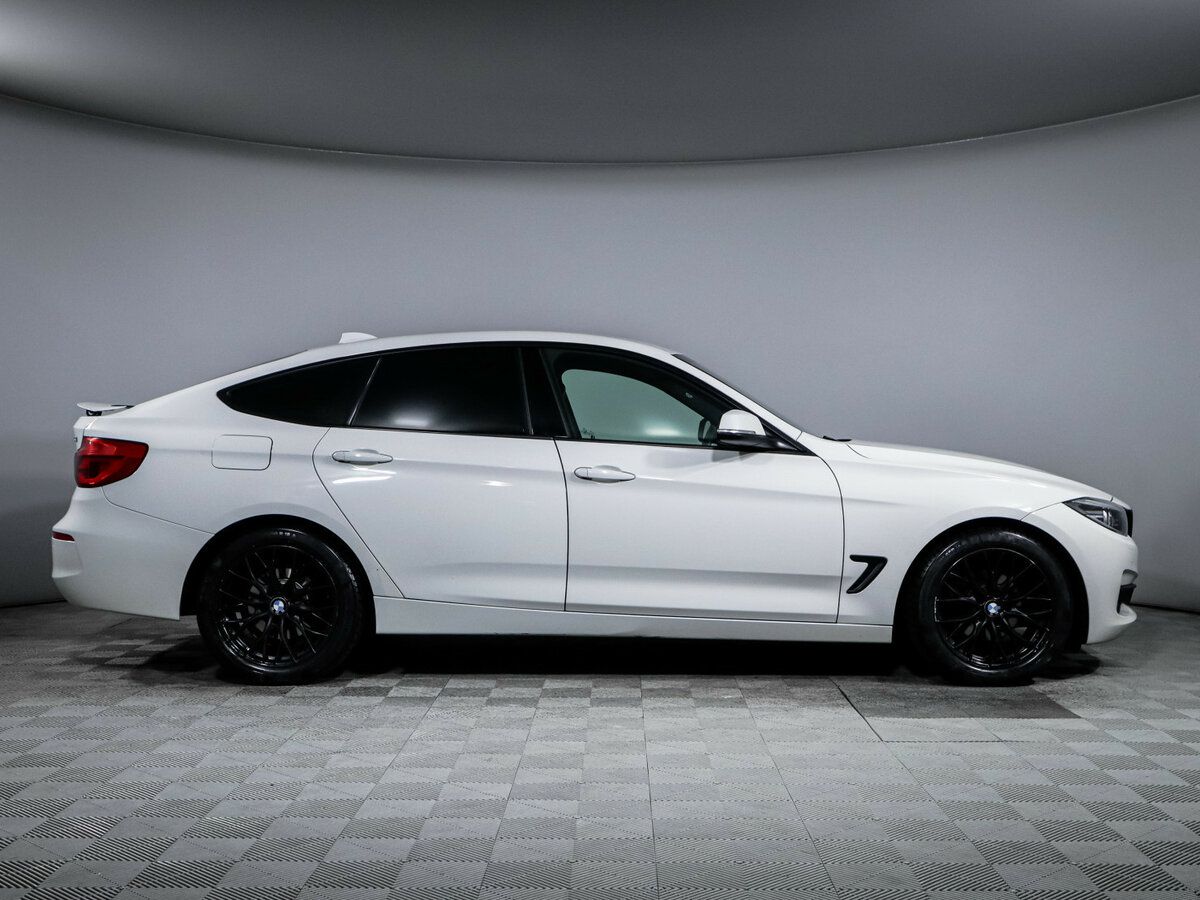 Купить BMW 3 серии, 2018, 186 096 км.. Фото: #3