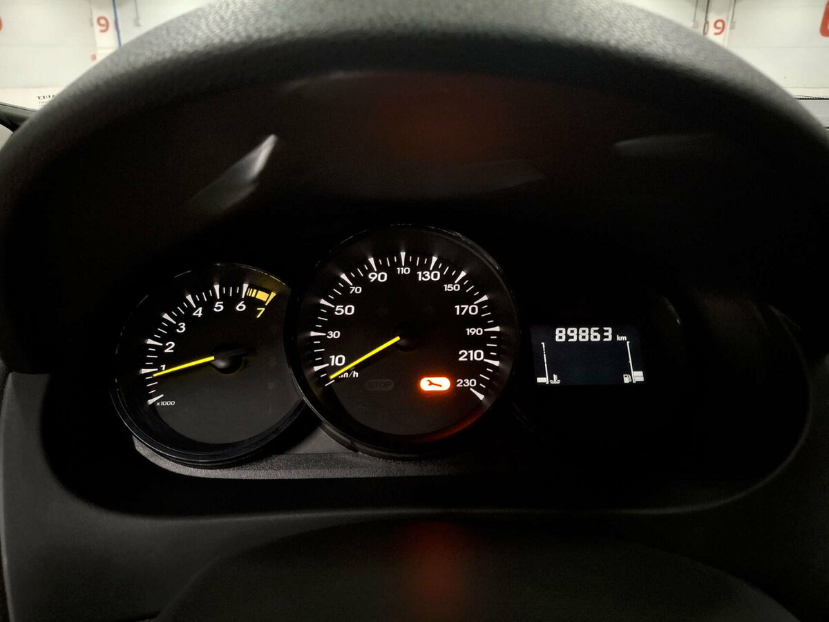 Купить Renault Fluence, 2012, 89 845 км.. Фото: #12