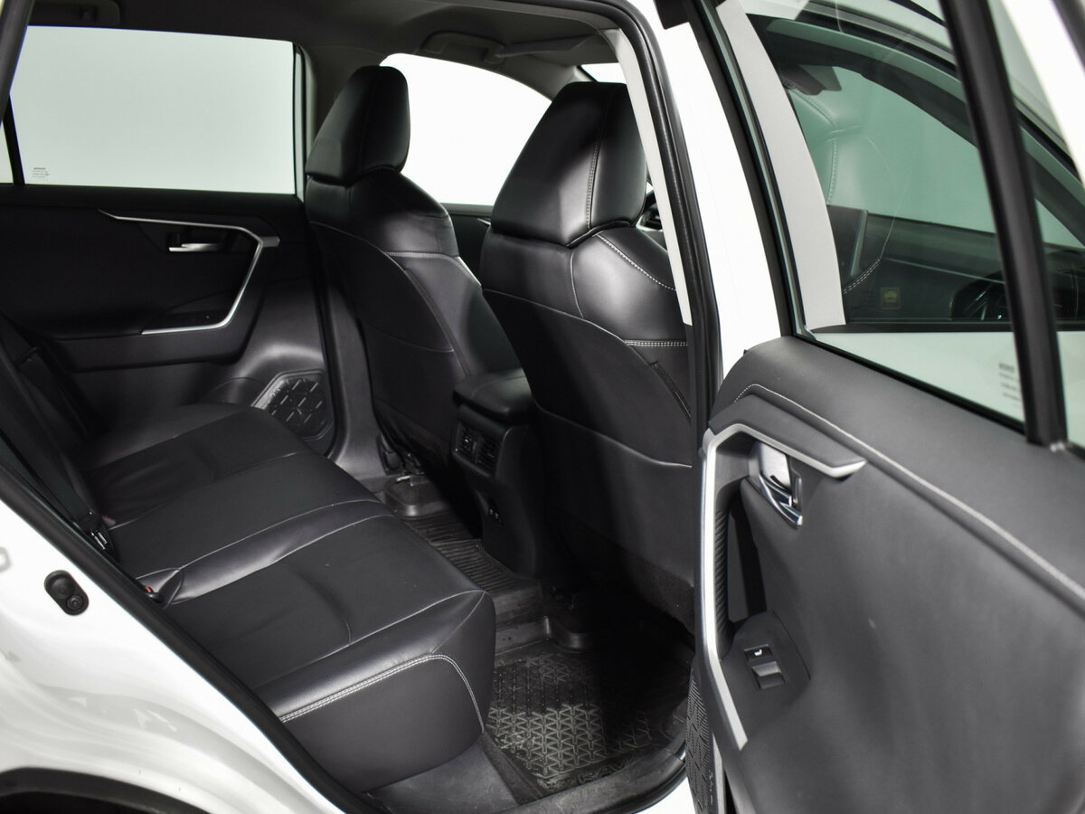 Купить Toyota RAV4, 2019, 93 916 км.. Фото: #11