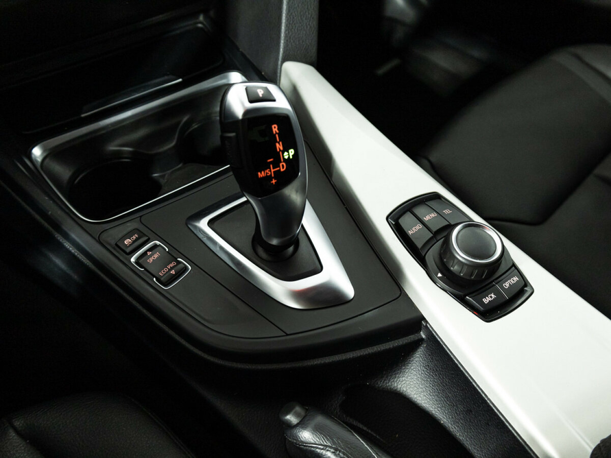 Купить BMW 3 серии, 2015, 189 000 км.. Фото: #19