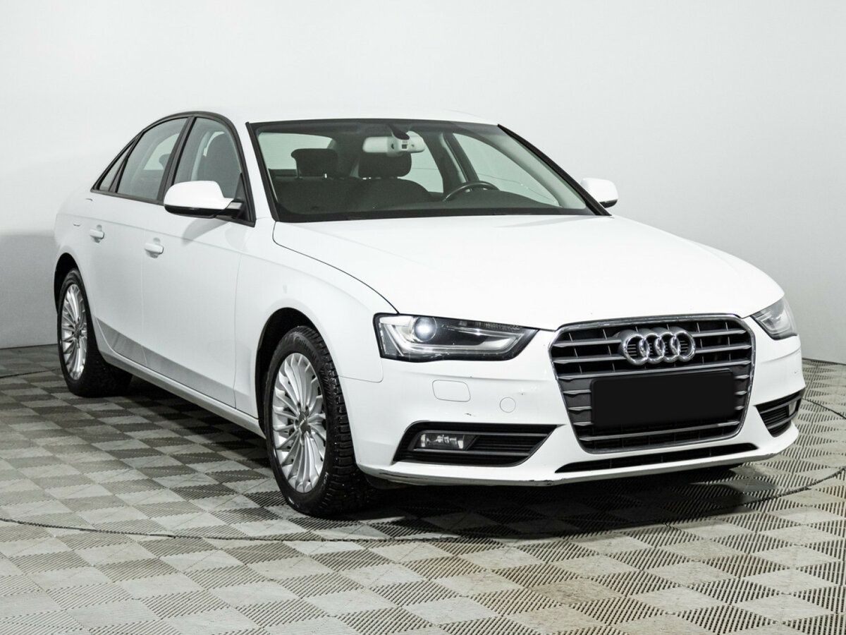 Купить Audi A4, 2014, 117 685 км.. Фото: #2