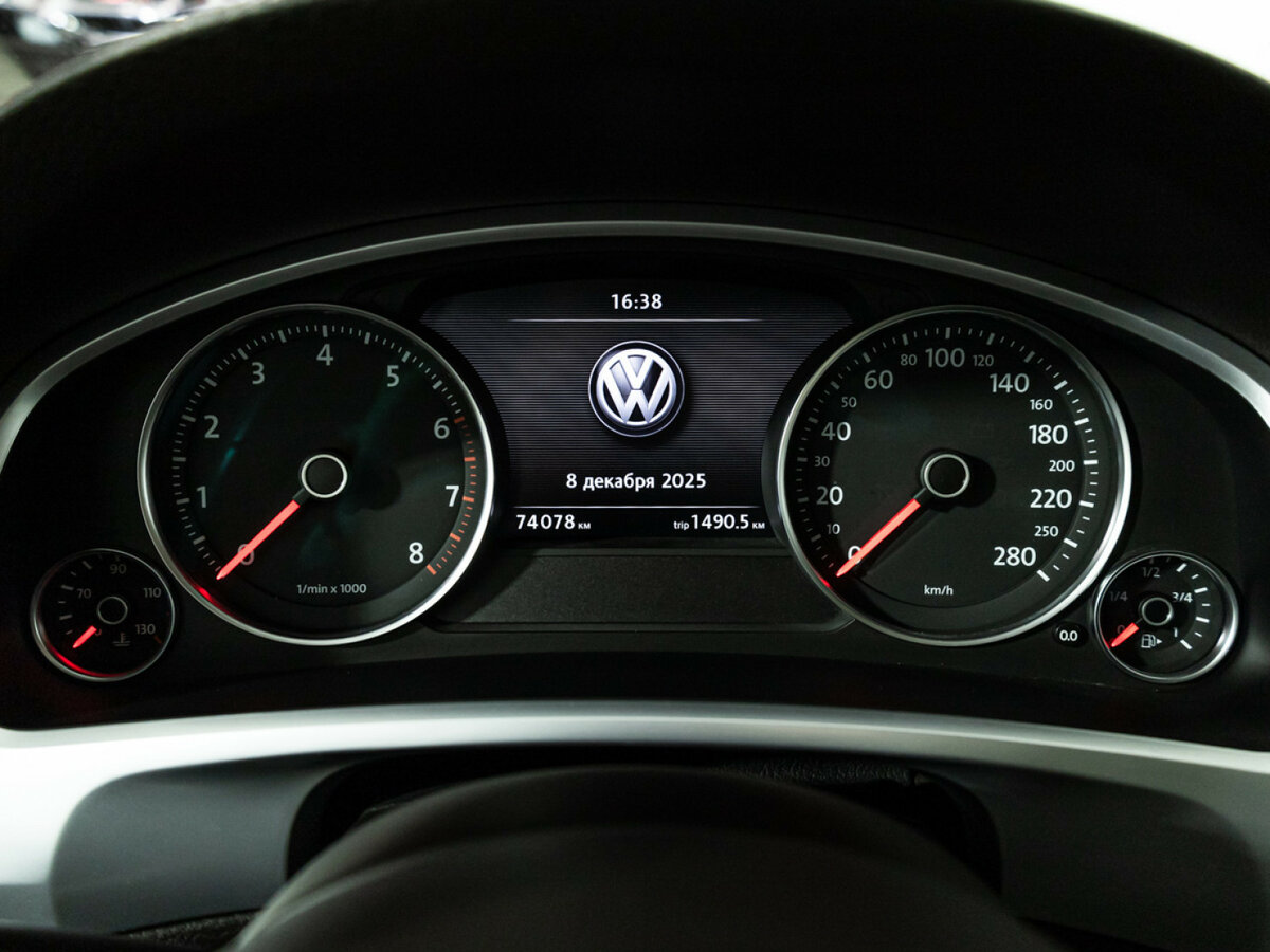 Купить Volkswagen Touareg, 2013, 74 075 км.. Фото: #9