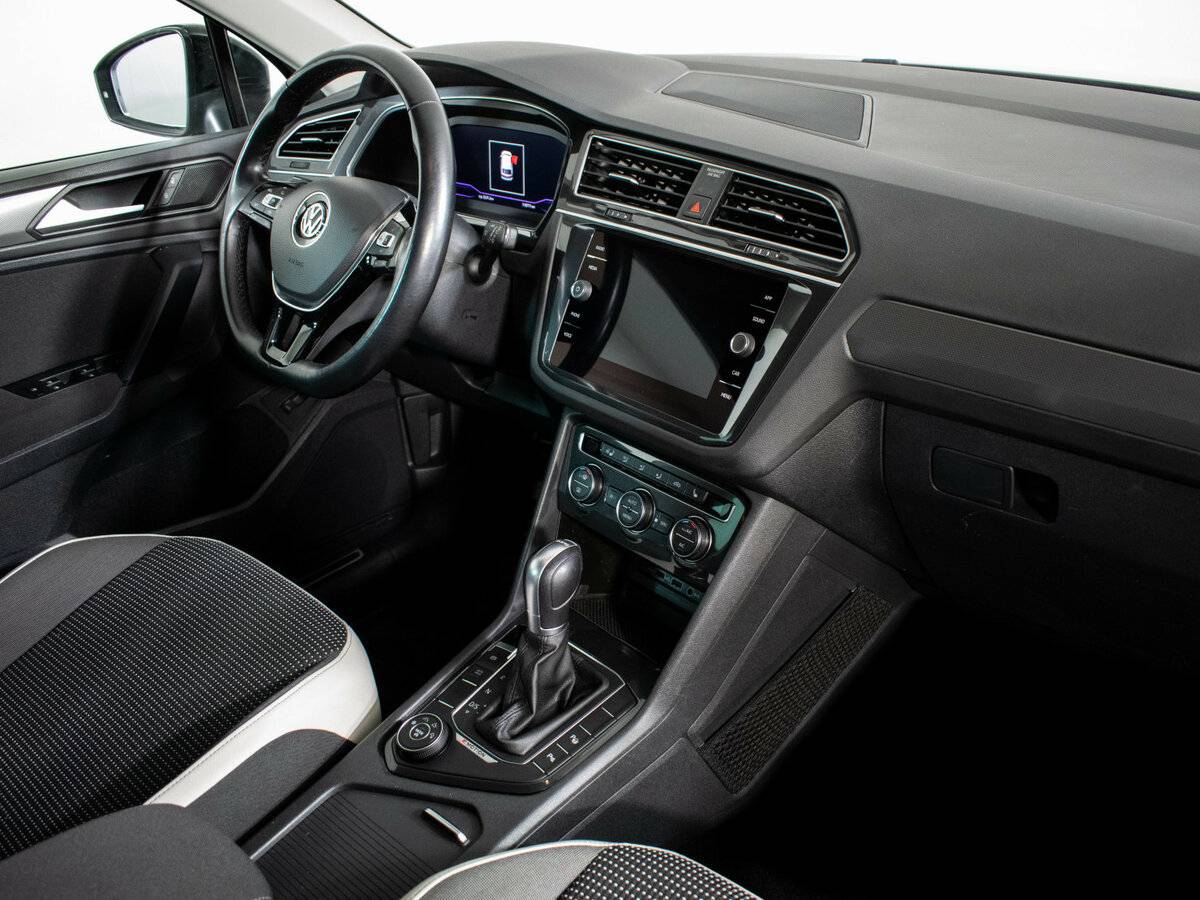 Купить Volkswagen Tiguan, 2019, 110 764 км.. Фото: #8