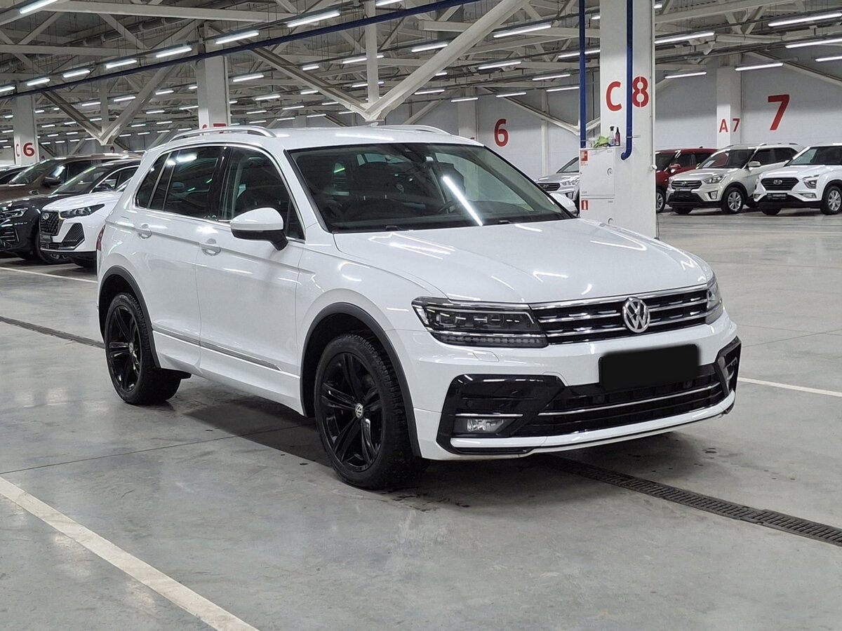 Купить Volkswagen Tiguan, 2020, 95 642 км.. Фото: #2